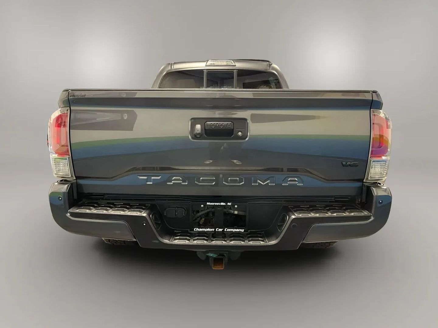 2016 Toyota Tacoma Double Cab Limited Pickup 4d 5 Ft - Image 19