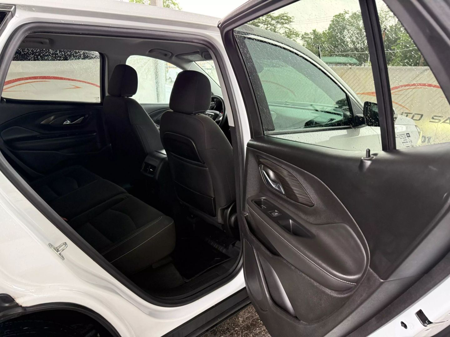 2022 Gmc Terrain - Image 21
