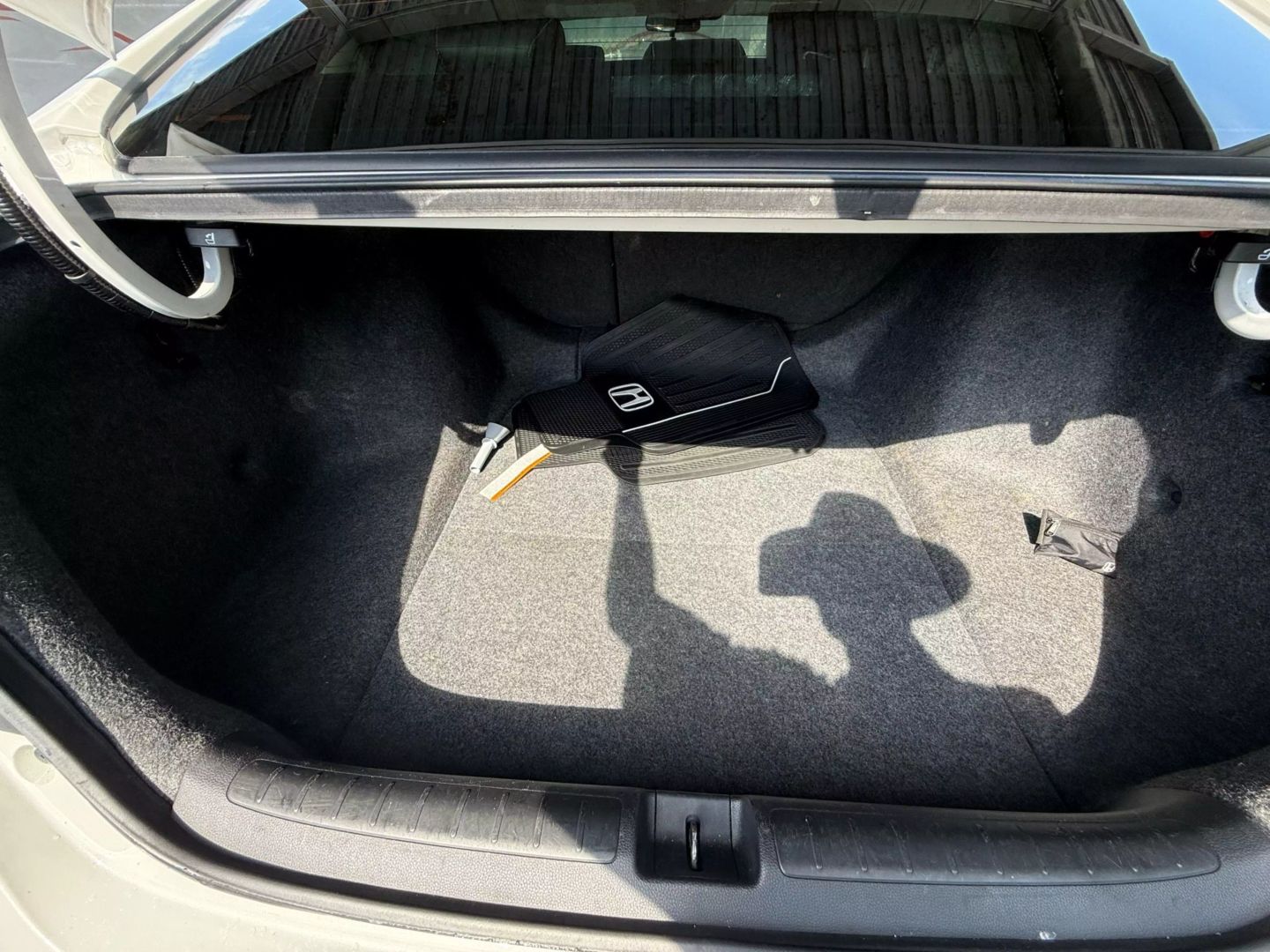 2018 Honda Accord - Image 20
