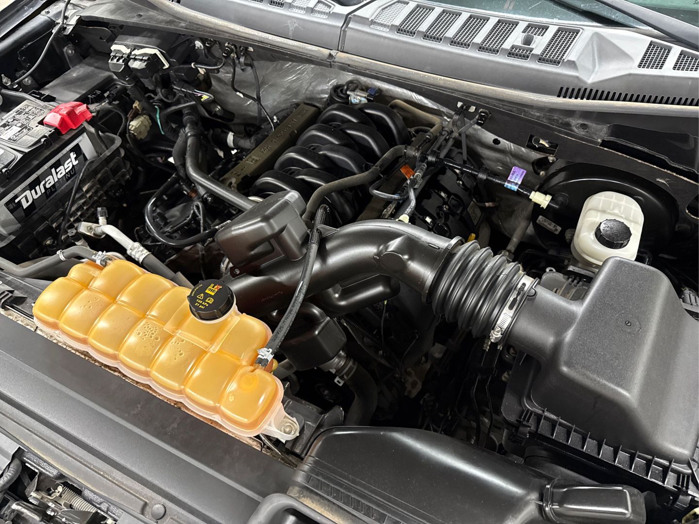 2017 Ford F150 Supercrew Cab - Image 9
