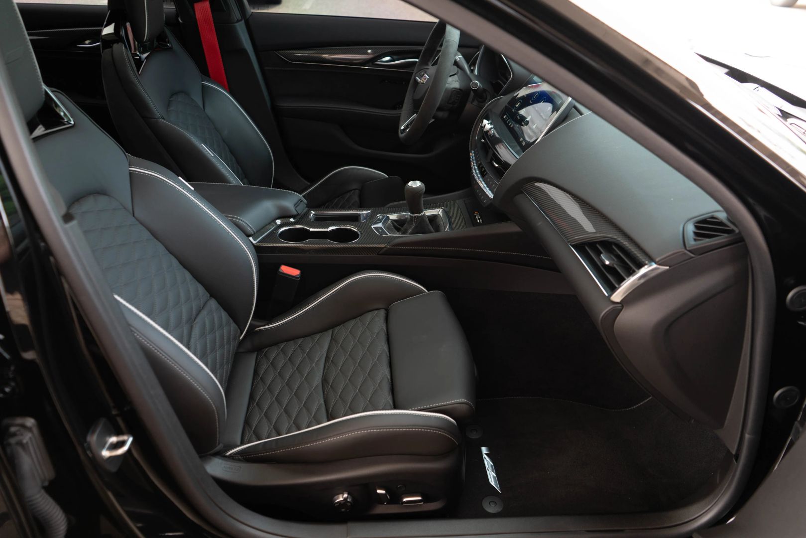 2024 Cadillac Ct5 - Image 54