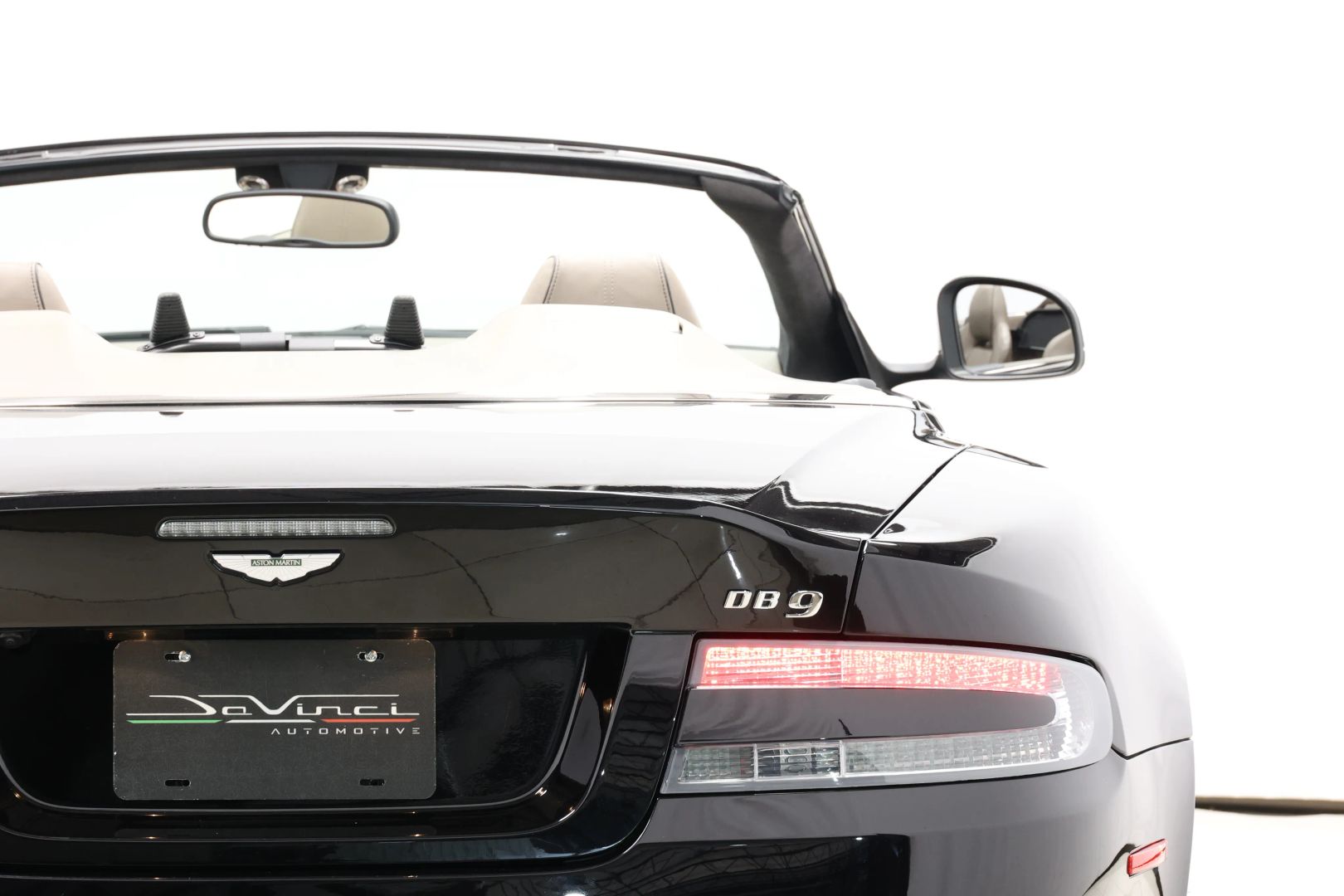 2015 Aston Martin Db9 - Image 57