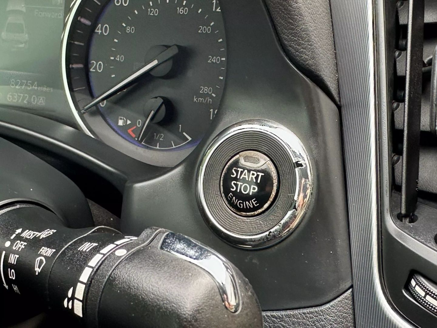 2019 Infiniti Q60 - Image 19