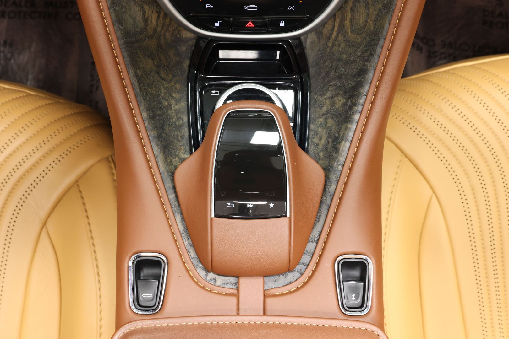 2019 Aston Martin Db11 - Image 44