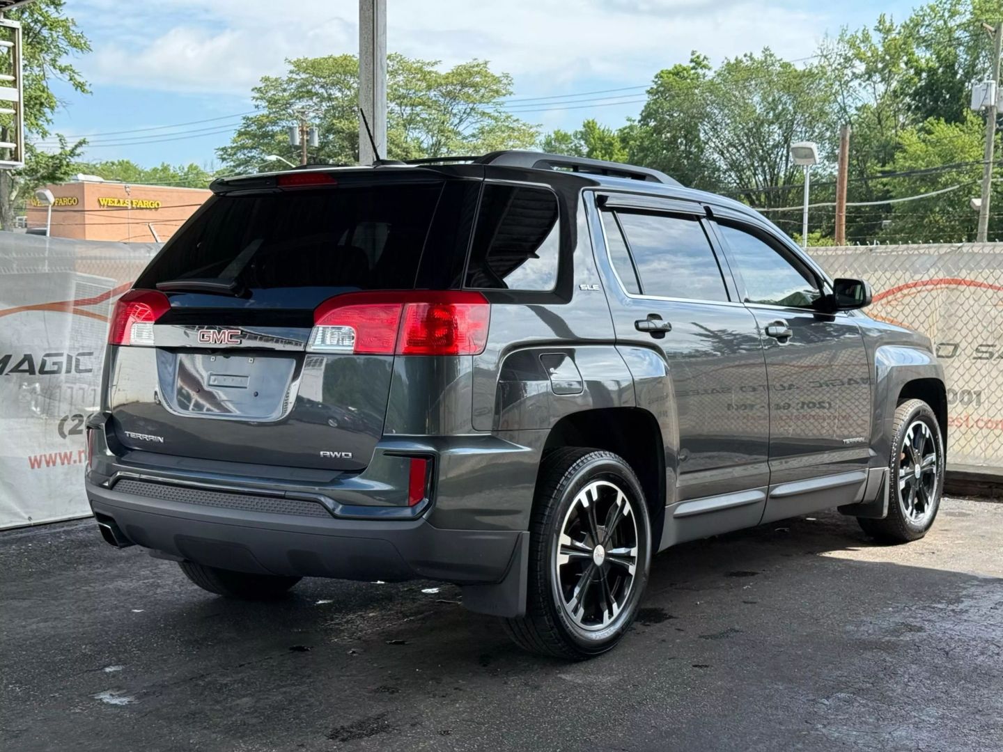 2017 Gmc Terrain - Image 11