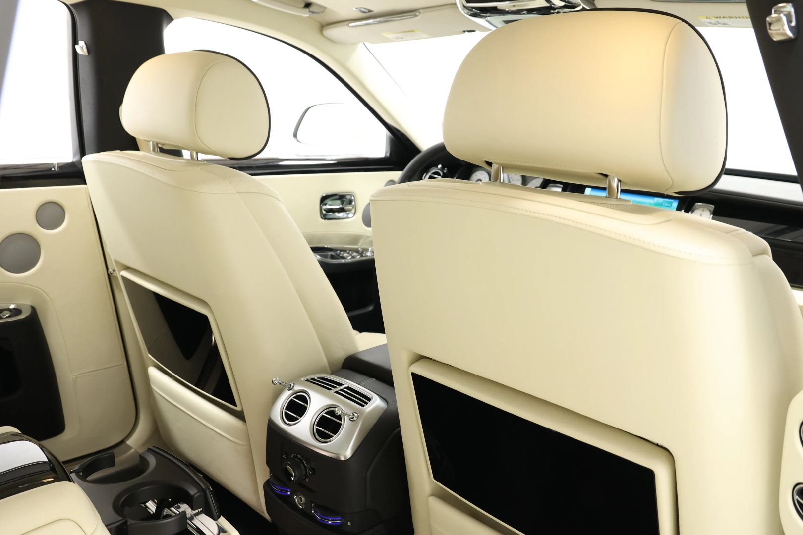 2016 Rolls-royce Ghost - Image 85