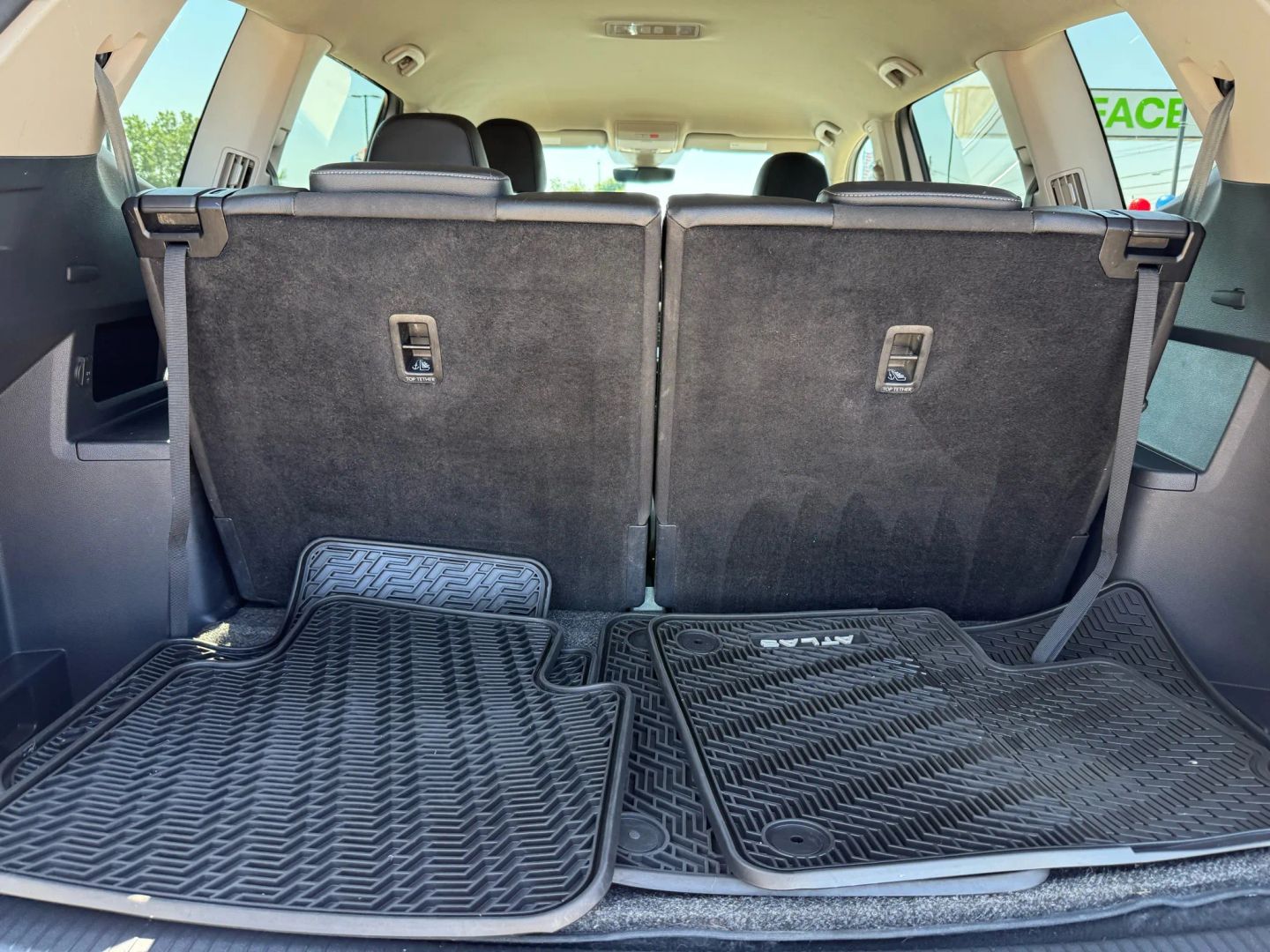 2019 Volkswagen Atlas - Image 14