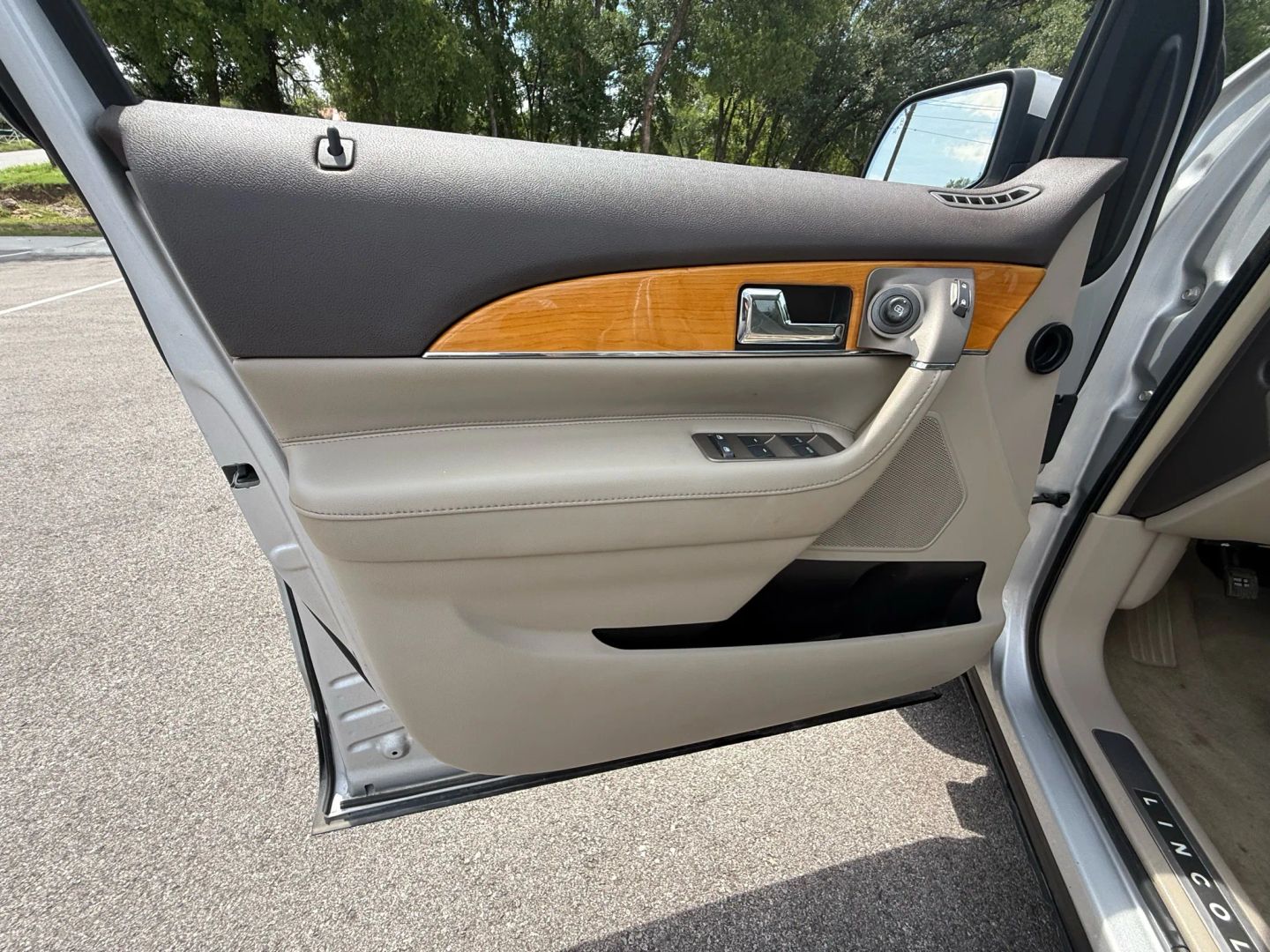 2014 Lincoln Mkx - Image 20