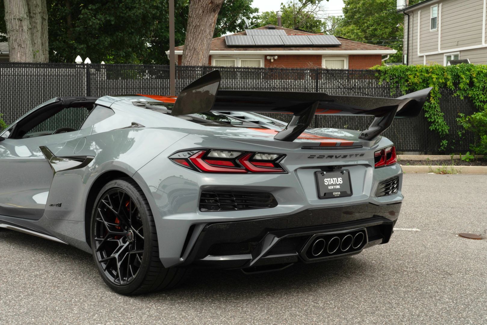 2025 Chevrolet Corvette - Image 31
