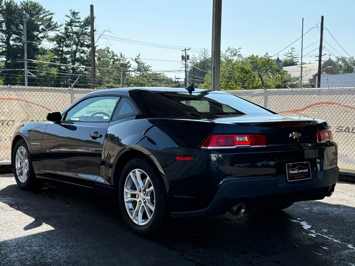 2014 Chevrolet Camaro - Image 11