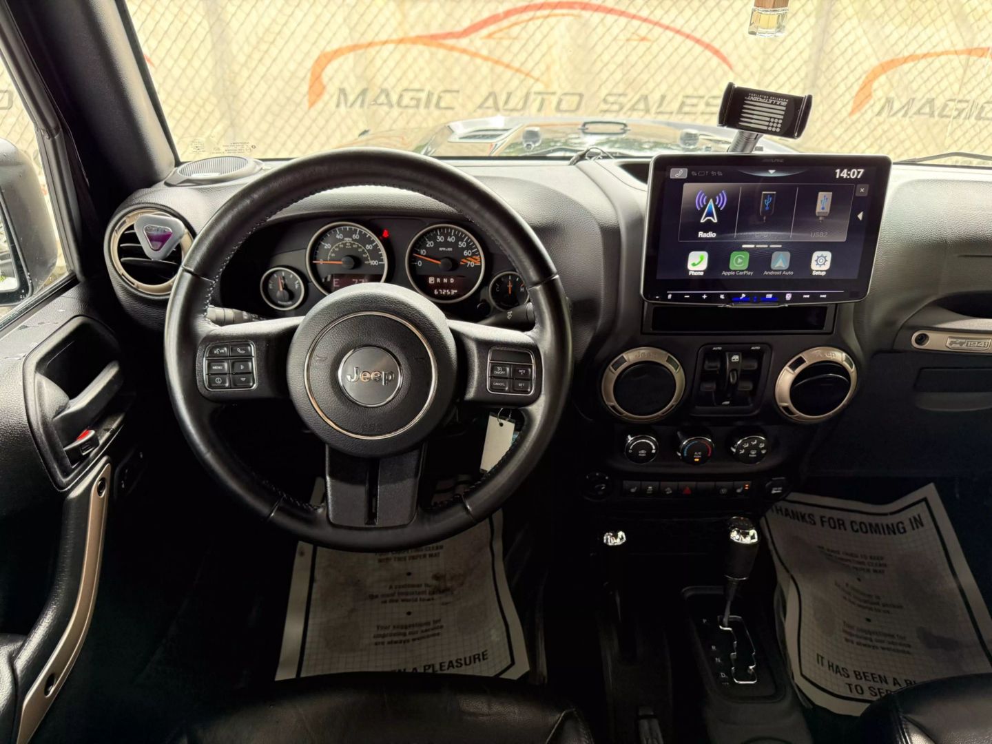 2017 Jeep Wrangler Unlimited - Image 33