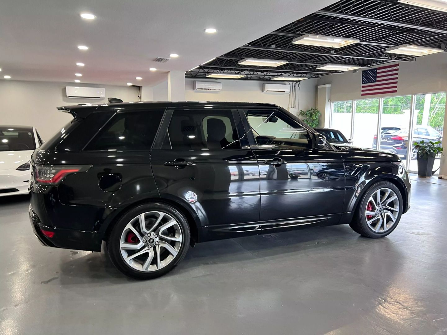 2018 Land Rover Range Rover Sport Hse Dynamic Sport Utility 4d - Image 8
