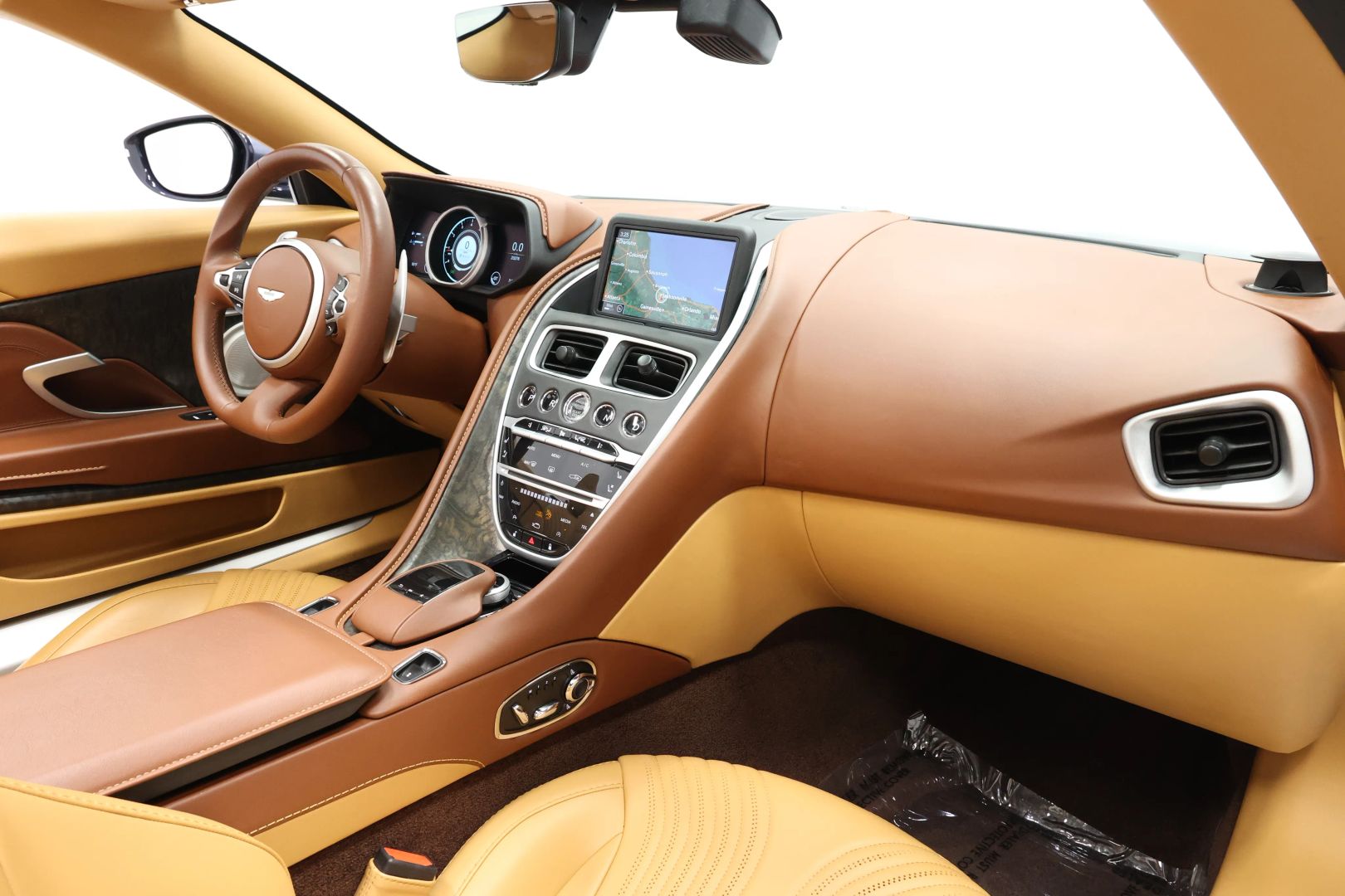2019 Aston Martin Db11 - Image 82