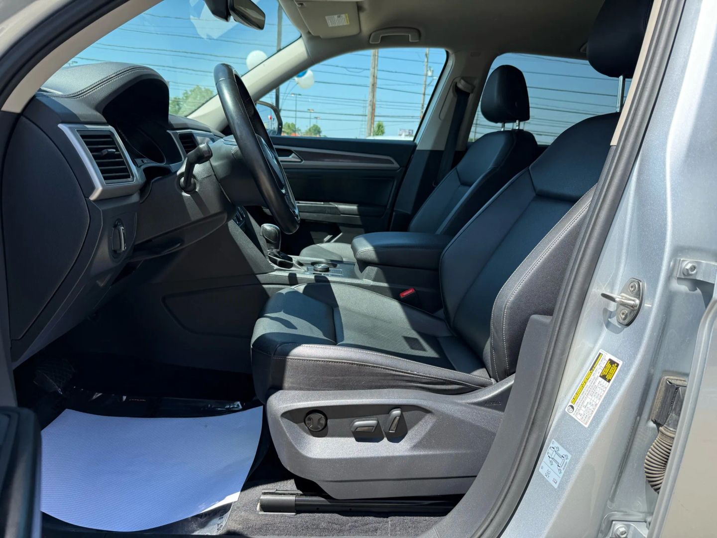2019 Volkswagen Atlas - Image 19