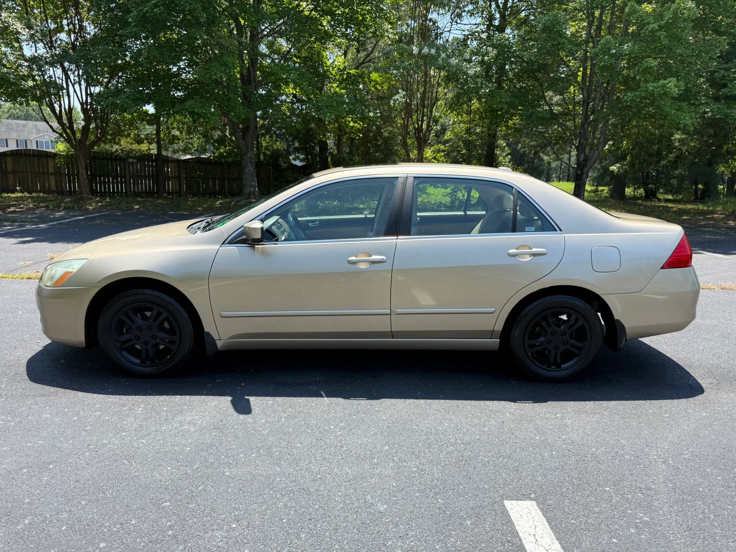 2006 Honda Accord - Image 8