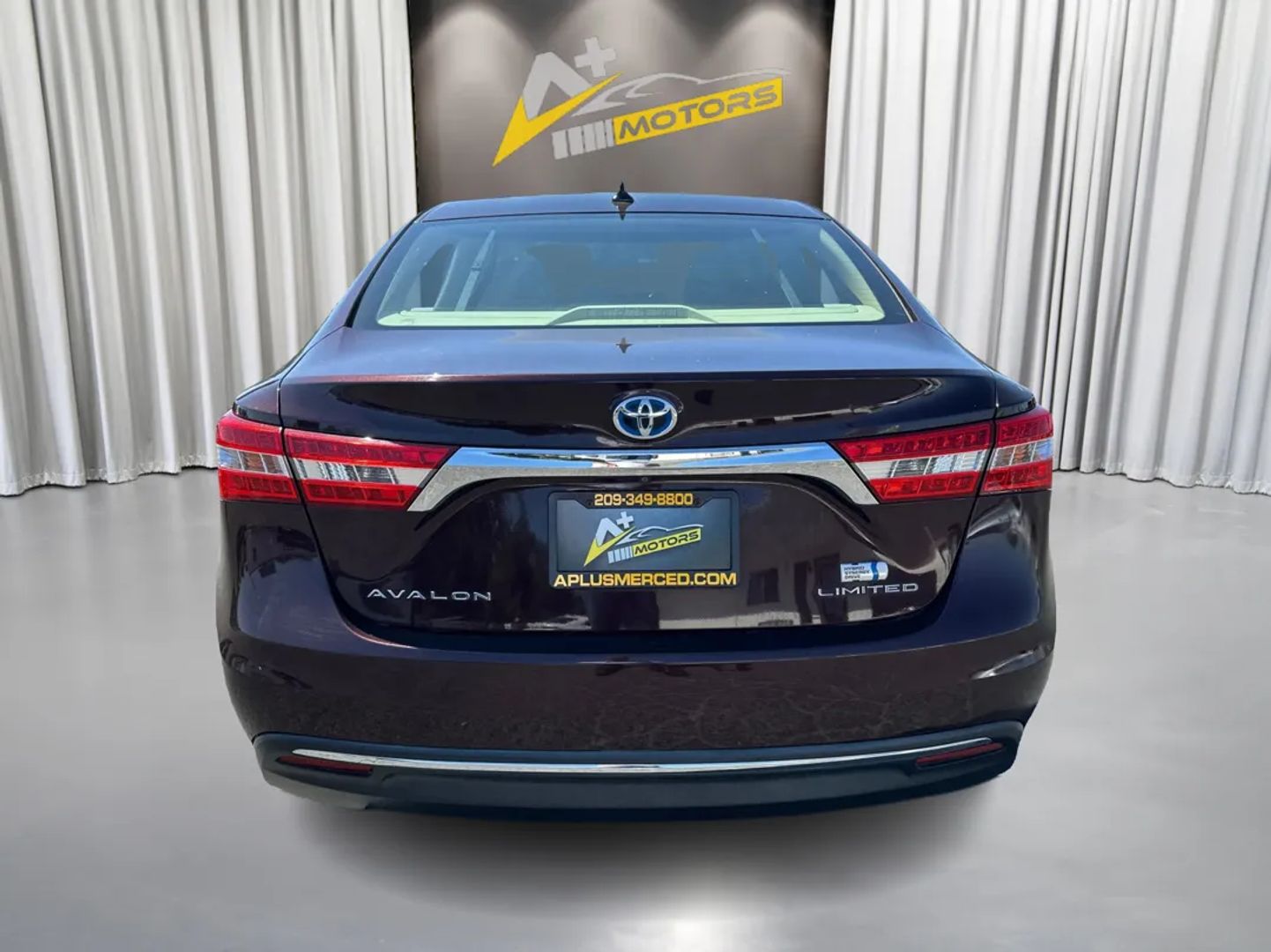 2014 TOYOTA AVALON SEDAN 4-CYL, HYBRID, 2.5 LITER LIMITED HYBRID SEDAN 4D