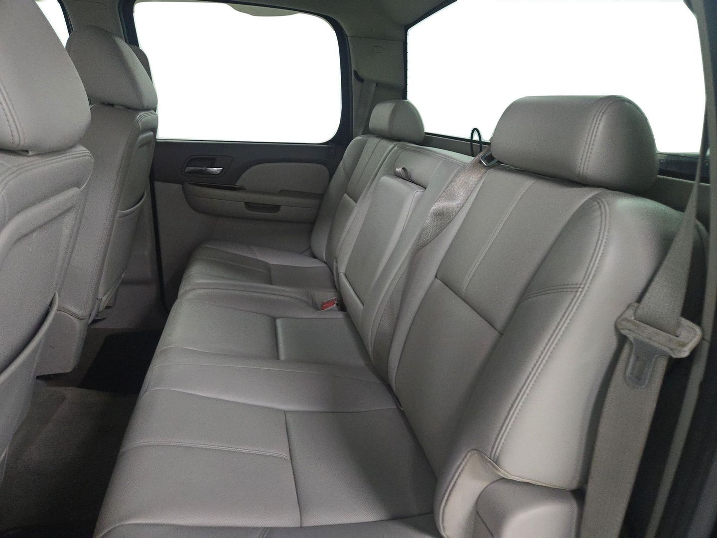 2012 Chevrolet Silverado 3500 Hd Crew Cab - Image 14