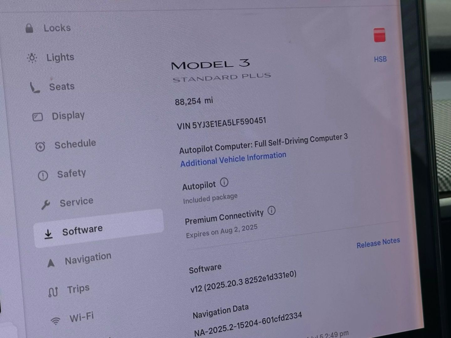 2020 Tesla Model 3 - Image 33