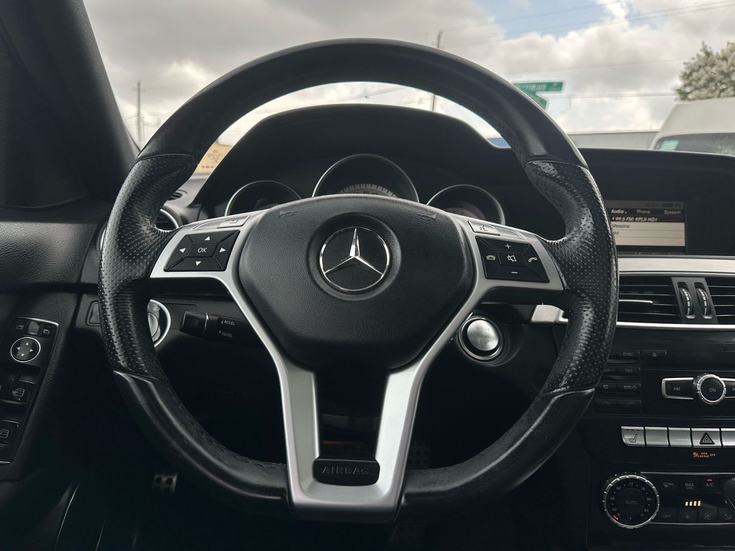 2014 Mercedes-benz C-class - Image 27