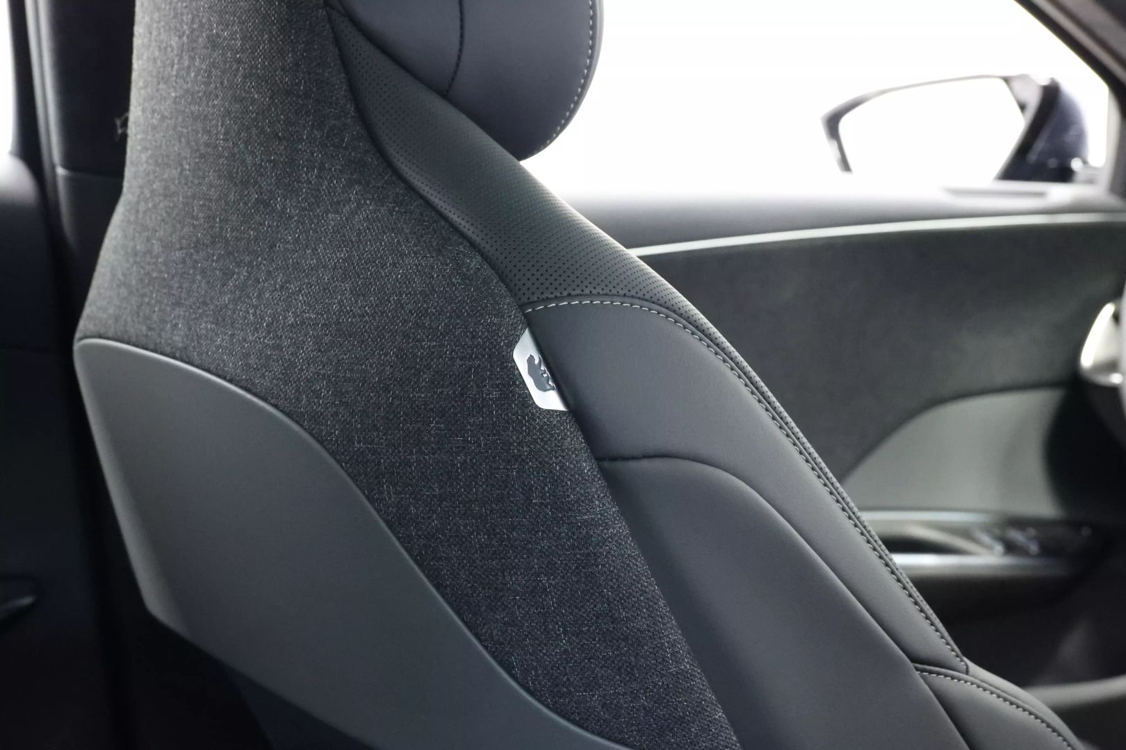 2025 Lucid Air - Image 79