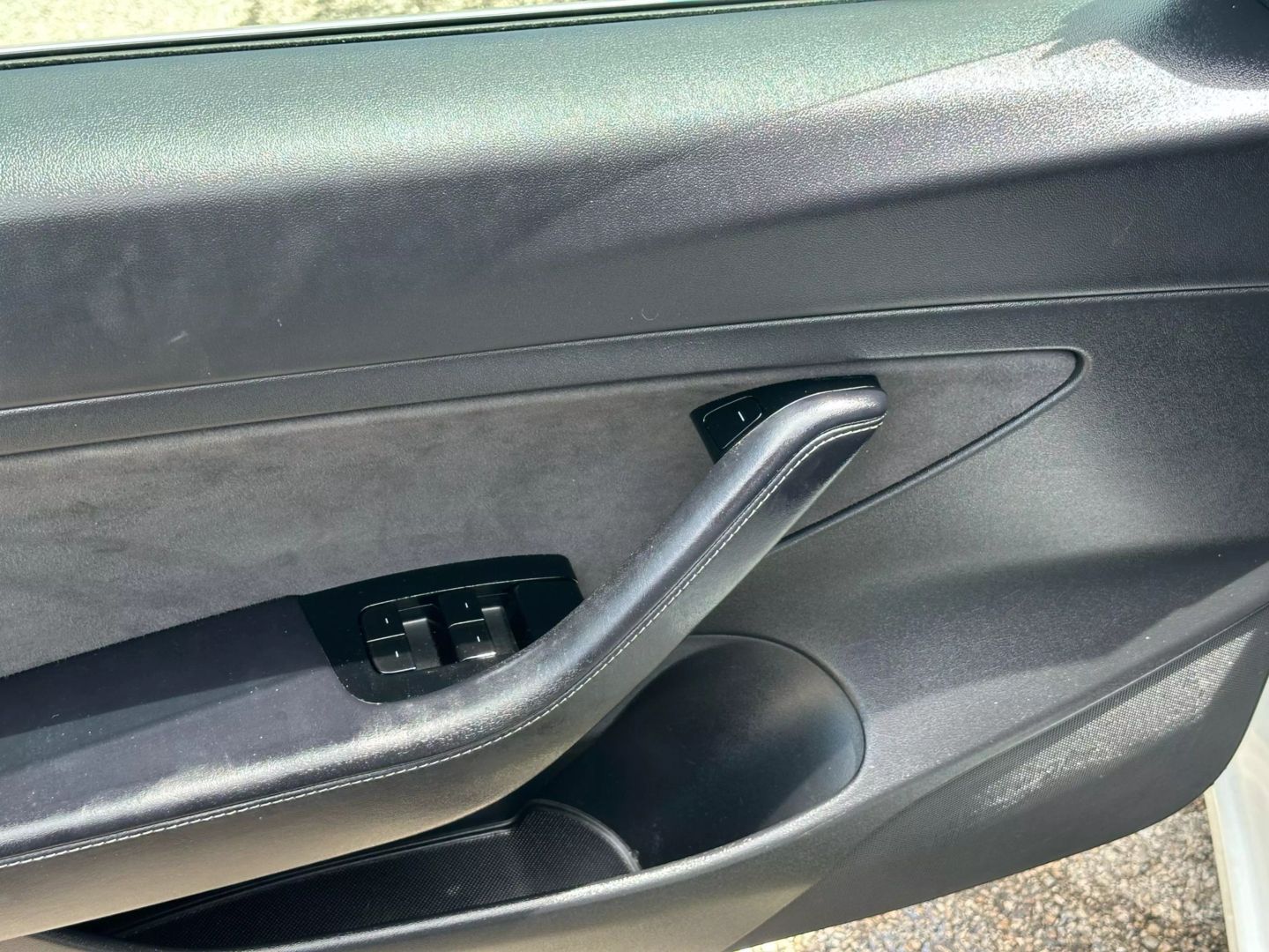 2020 Tesla Model 3 - Image 12