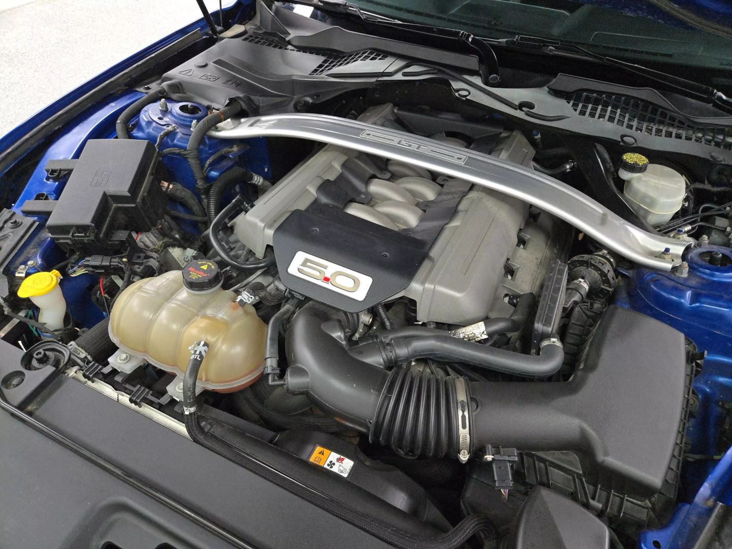 2017 Ford Mustang - Image 21