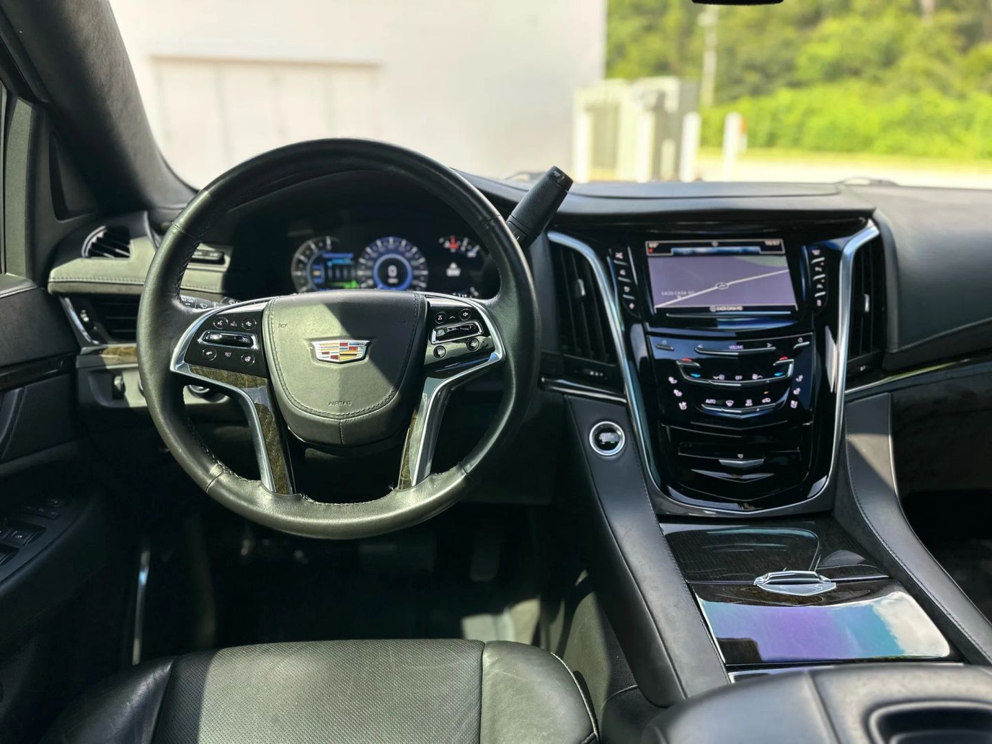 2016 CADILLAC ESCALADE SUV V8, 6.2 LITER PLATINUM SPORT UTILITY 4D