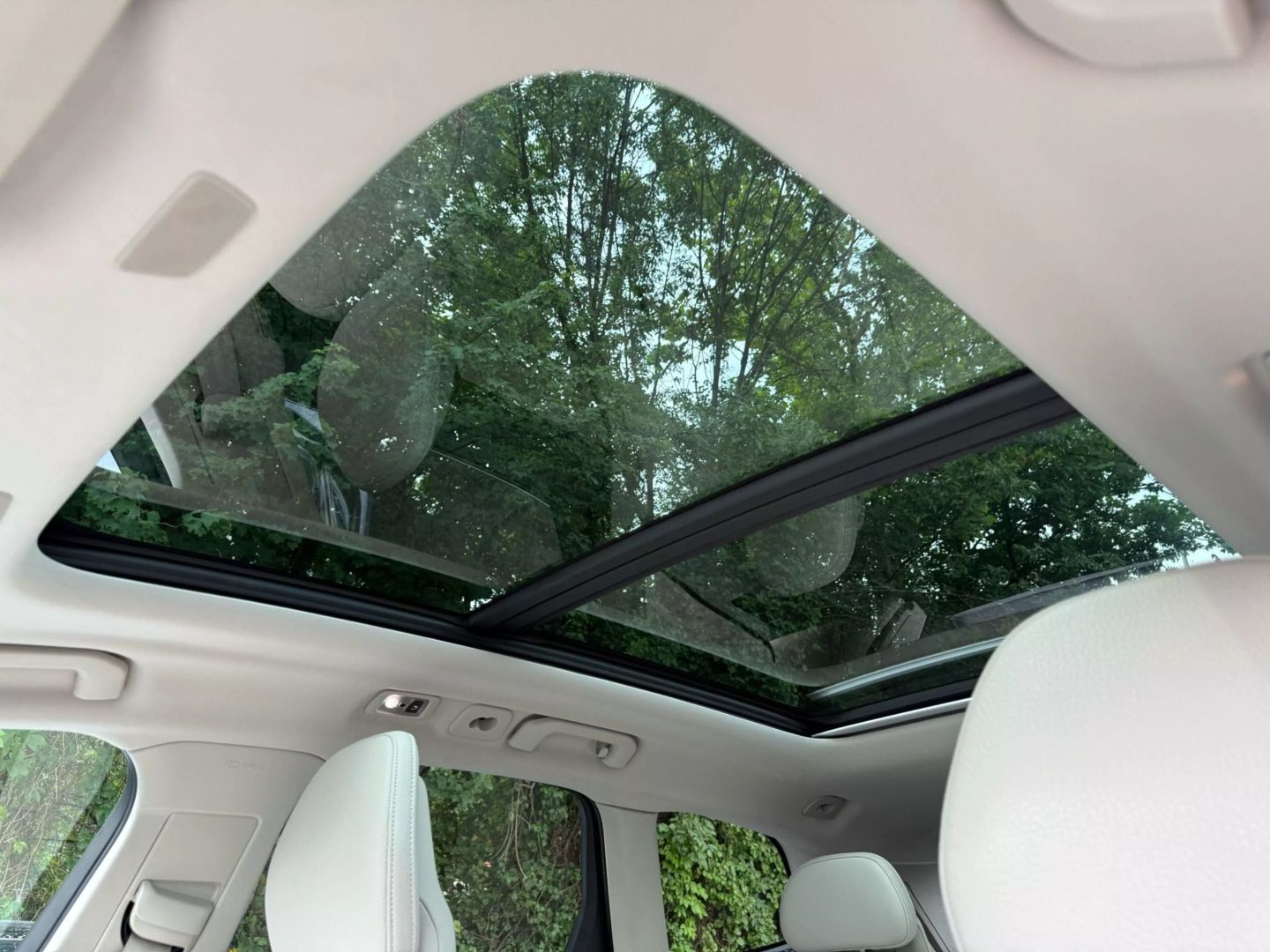 2018 Volvo Xc60 - Image 43