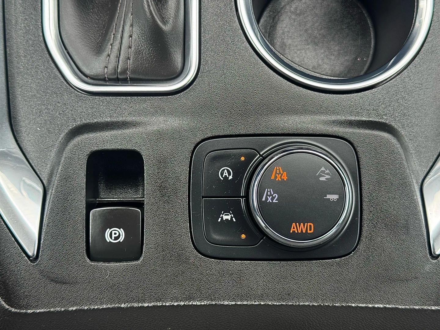 2023 Chevrolet Traverse - Image 34