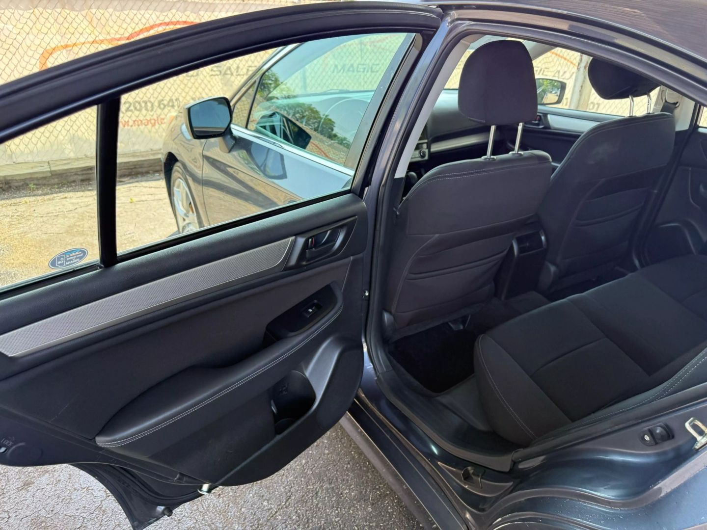 2015 Subaru Legacy - Image 17