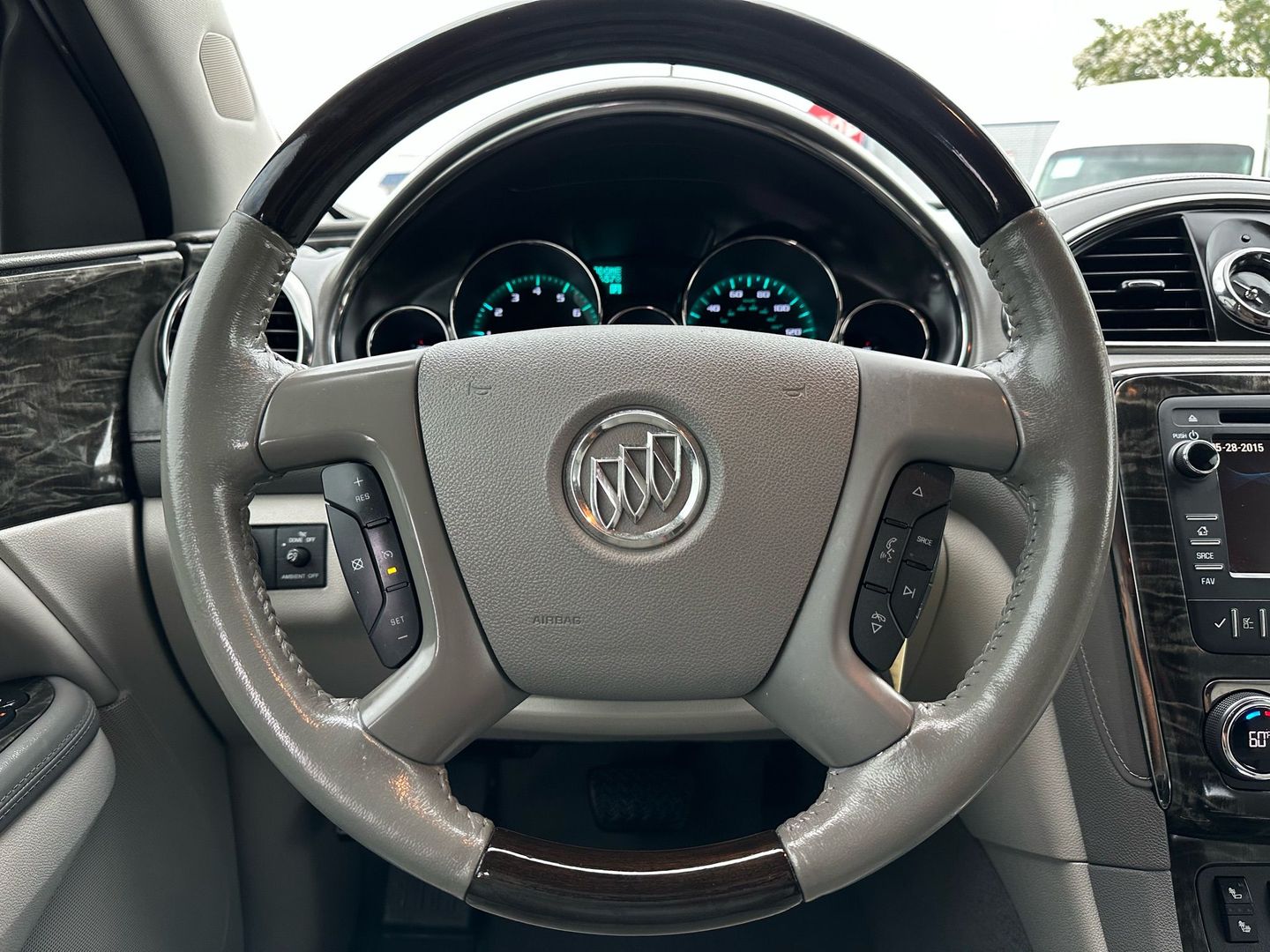 2014 Buick Enclave - Image 29