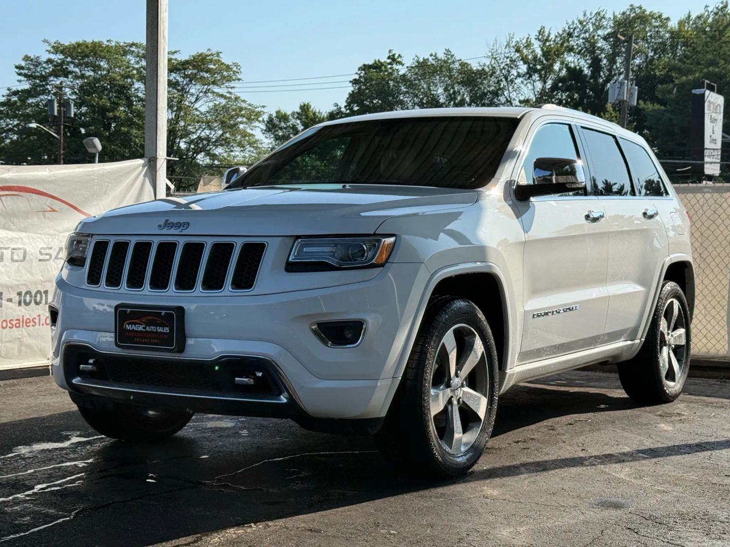 2015 Jeep Grand Cherokee - Image 3