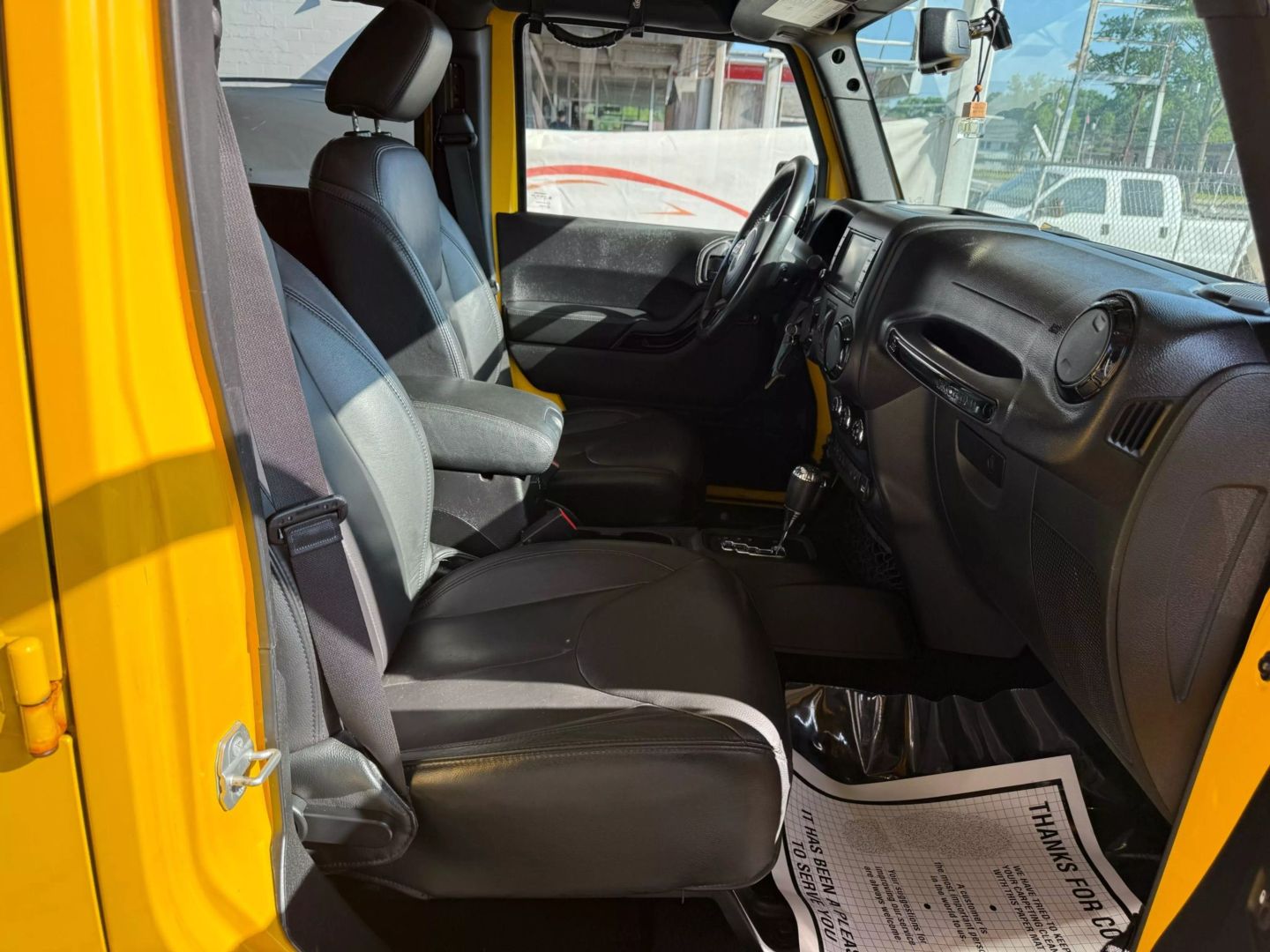 2015 Jeep Wrangler - Image 25