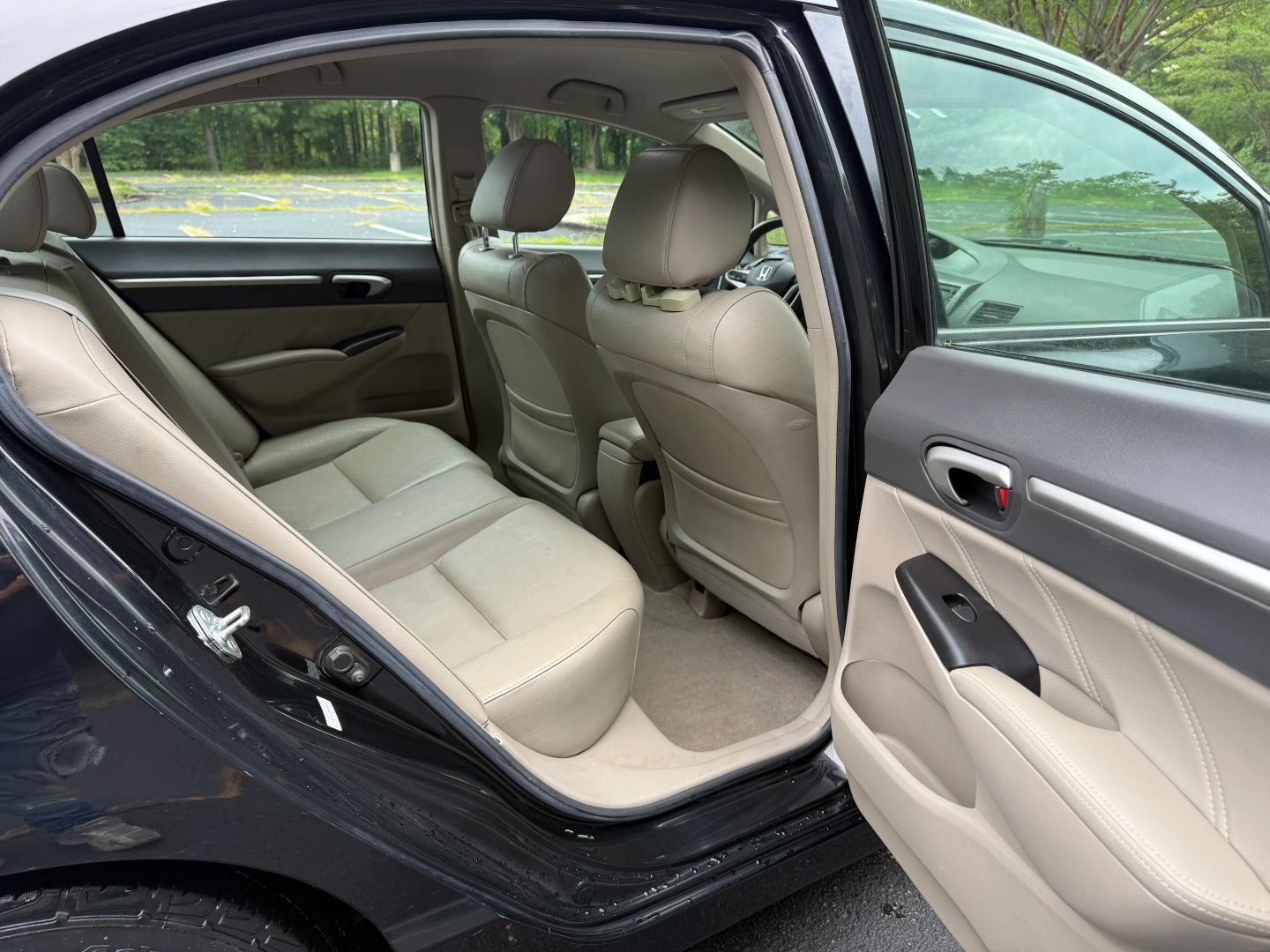 2010 Honda Civic - Image 13