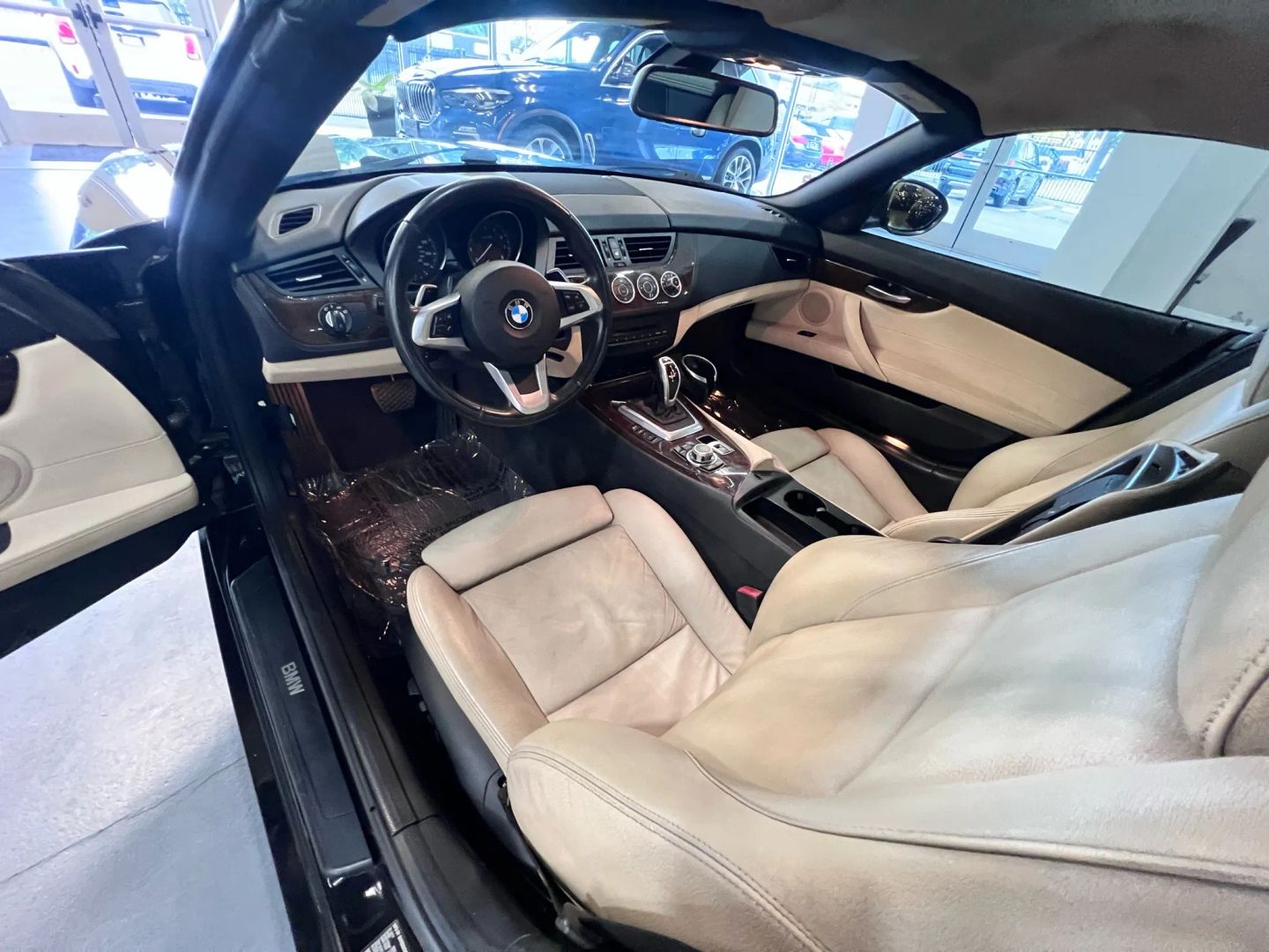 2012 Bmw Z4 Sdrive28i Roadster 2d - Image 11