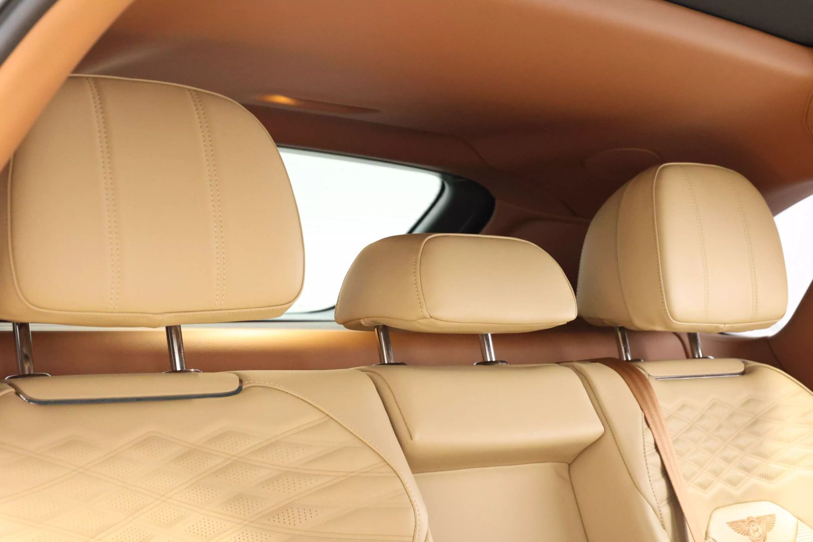 2023 Bentley Bentayga Ewb - Image 85
