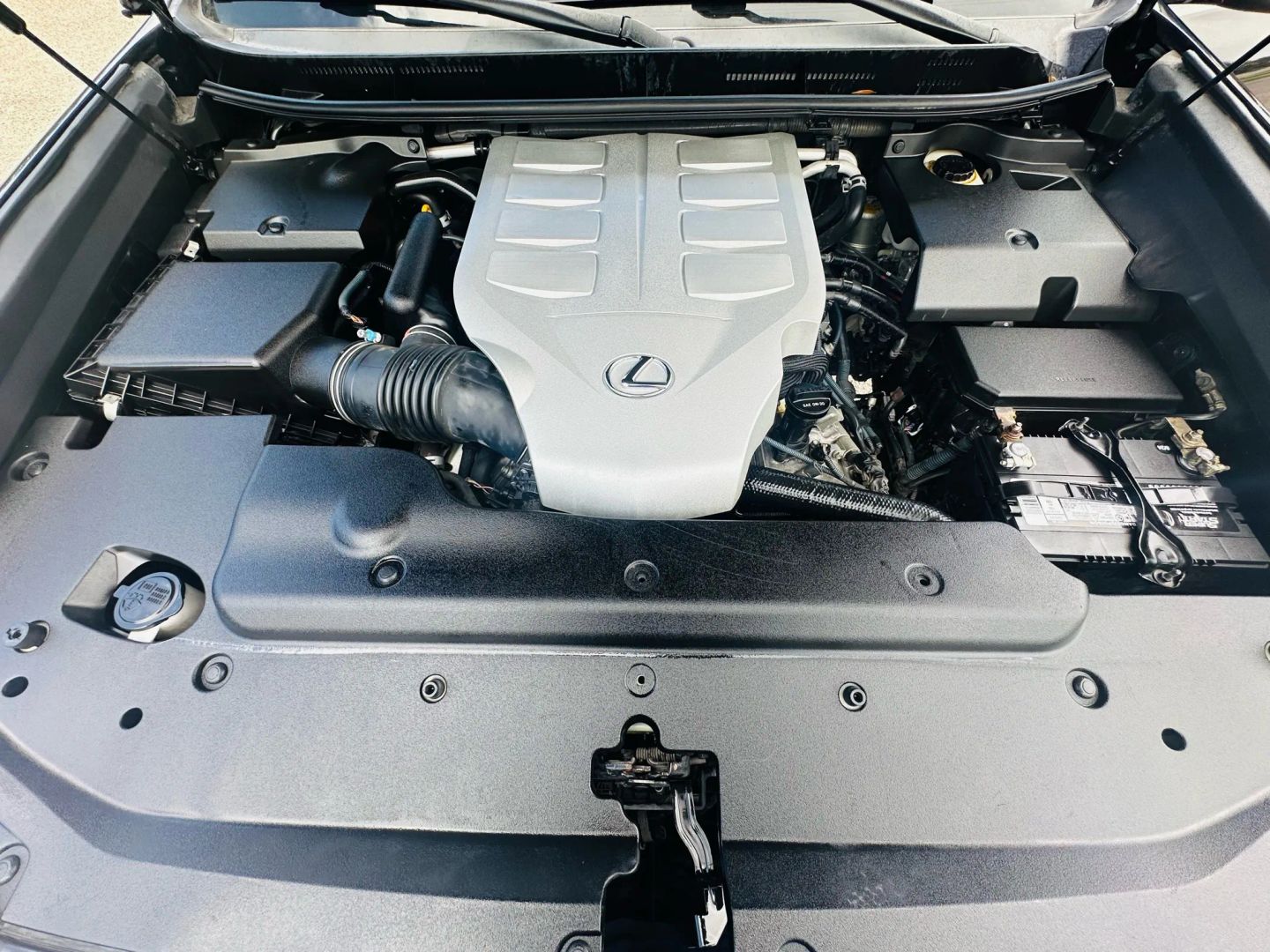 2011 Lexus Gx - Image 27