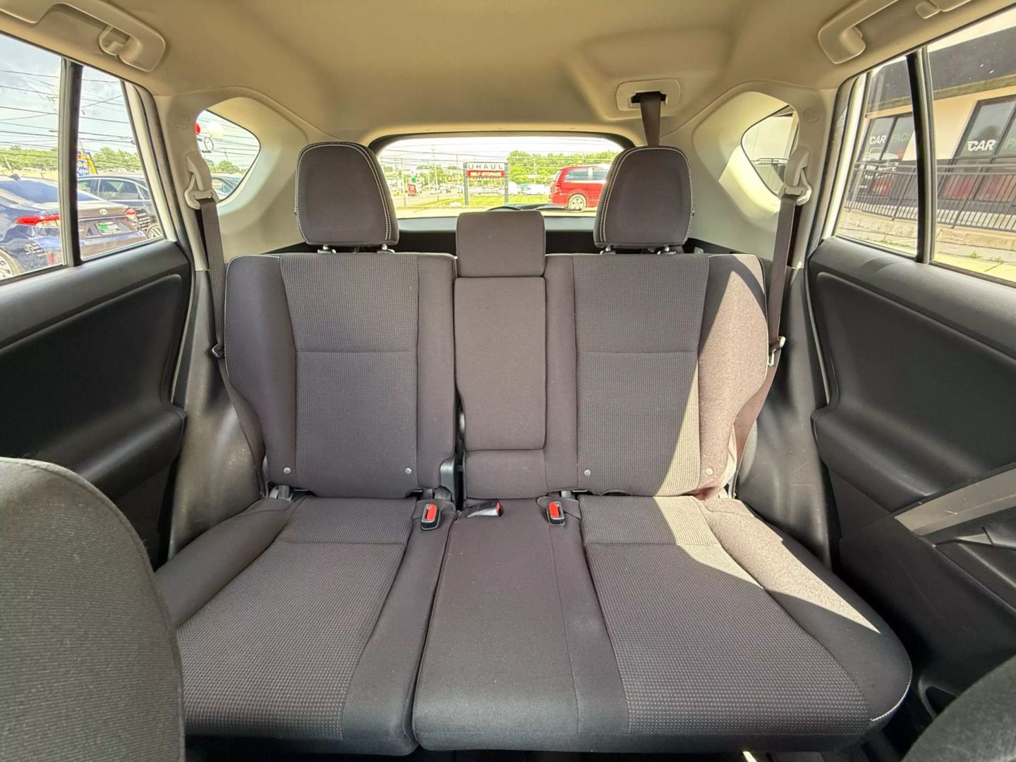2017 Toyota Rav4 - Image 43