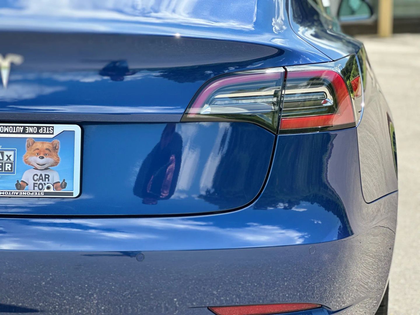 2018 TESLA MODEL 3 SEDAN DUAL ELECTRIC MOTORS LONG RANGE SEDAN 4D
