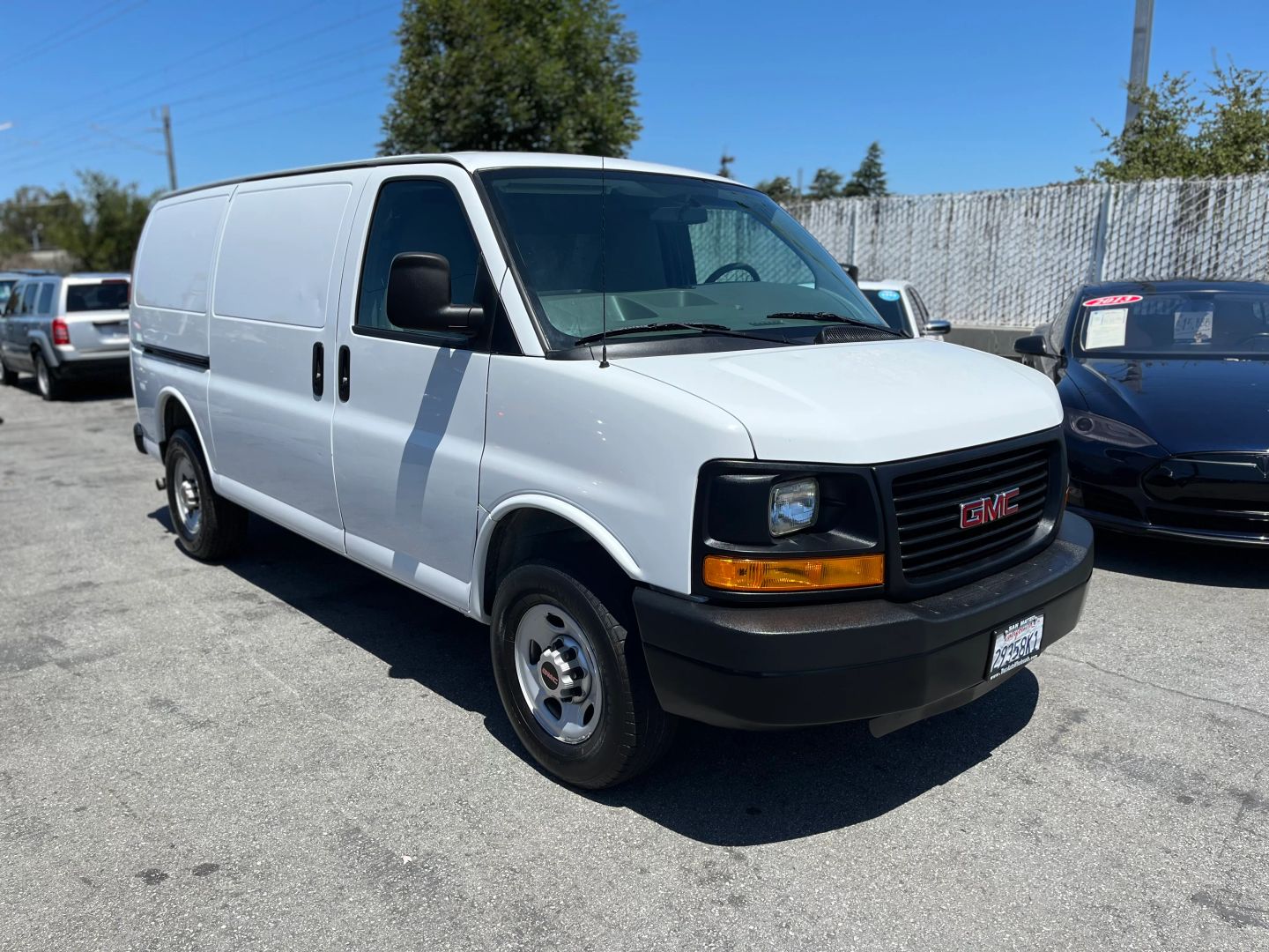 2014 Gmc Savana 2500 Cargo  Vin: 1gtw7fcg4e1104185 Stock Id: 104185 - Image 1