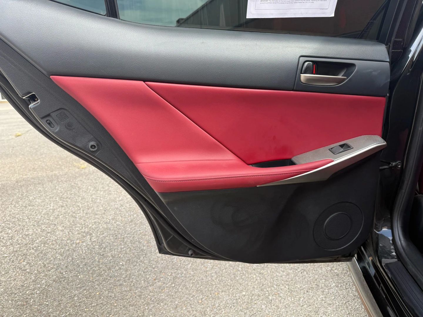 2018 Lexus Is - Image 15