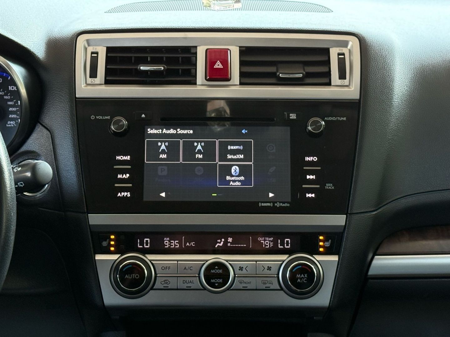 2017 Subaru Outback - Image 29