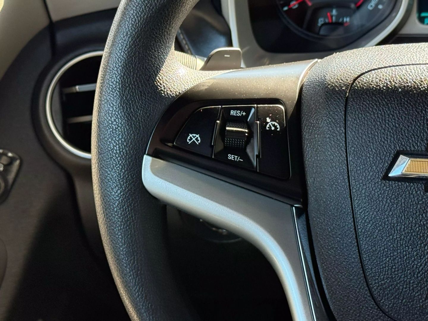 2014 Chevrolet Camaro - Image 27