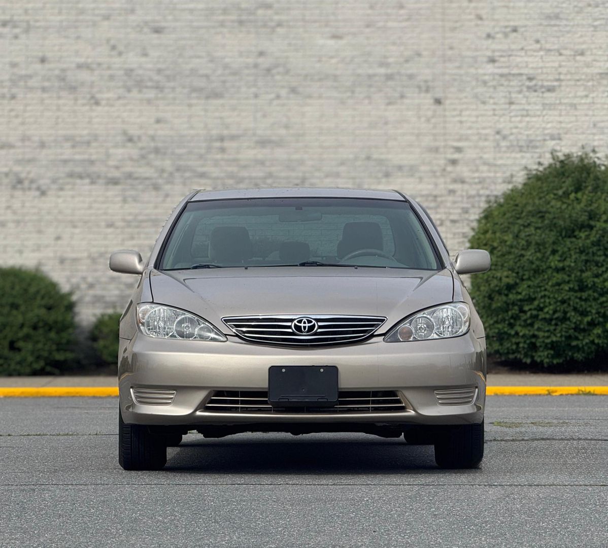 Used 2005 Toyota Camry LE with VIN 4T1BE32K65U614816 for sale in Marlboro, MA