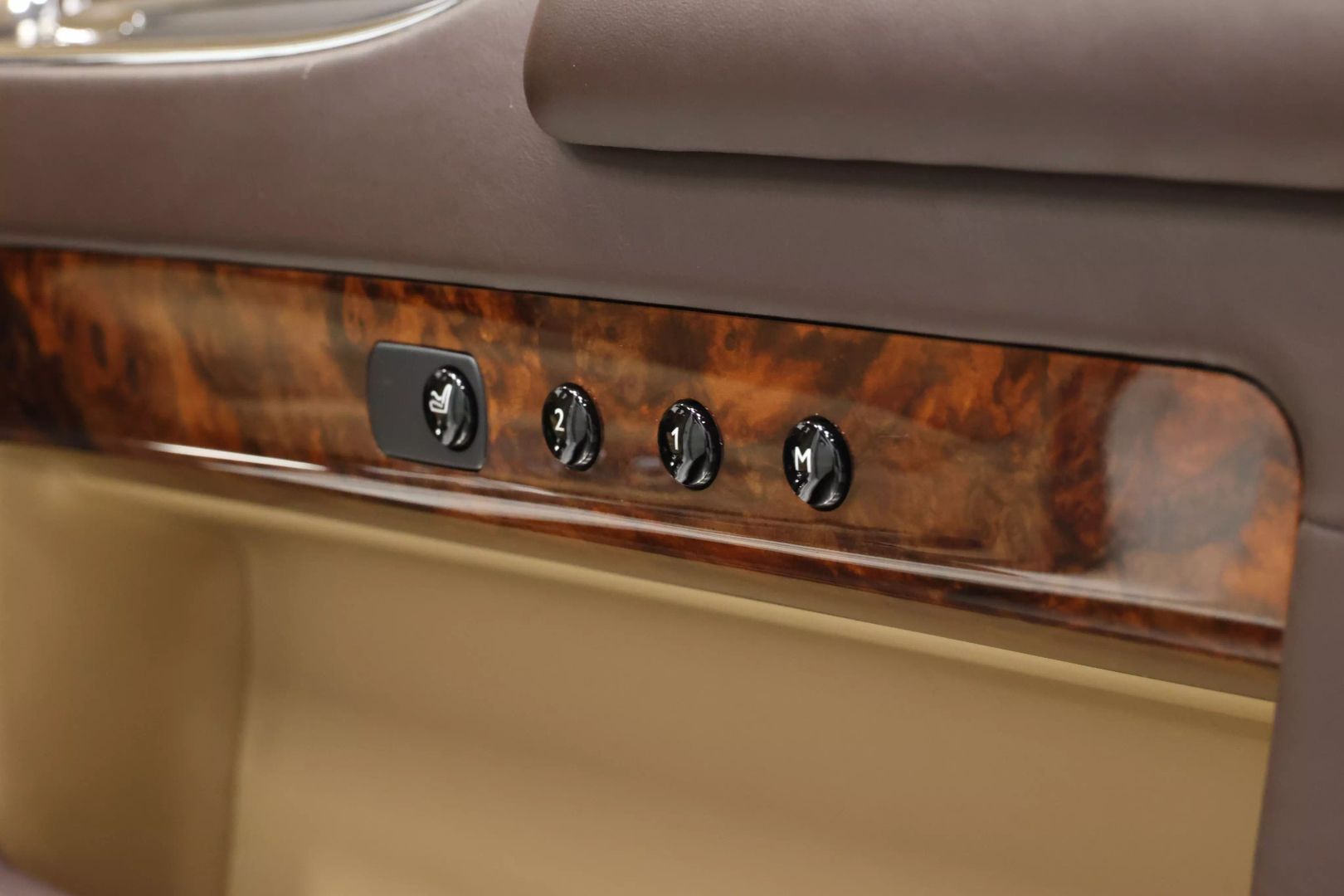 2013 Rolls-royce Ghost - Image 91