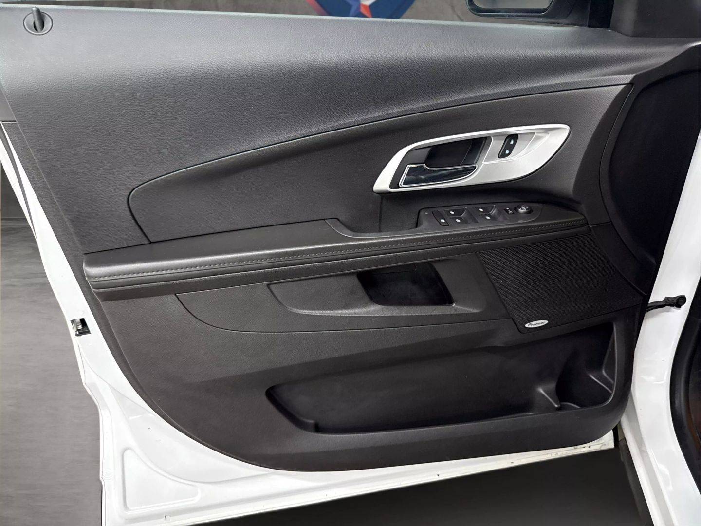 2016 Chevrolet Equinox - Image 40