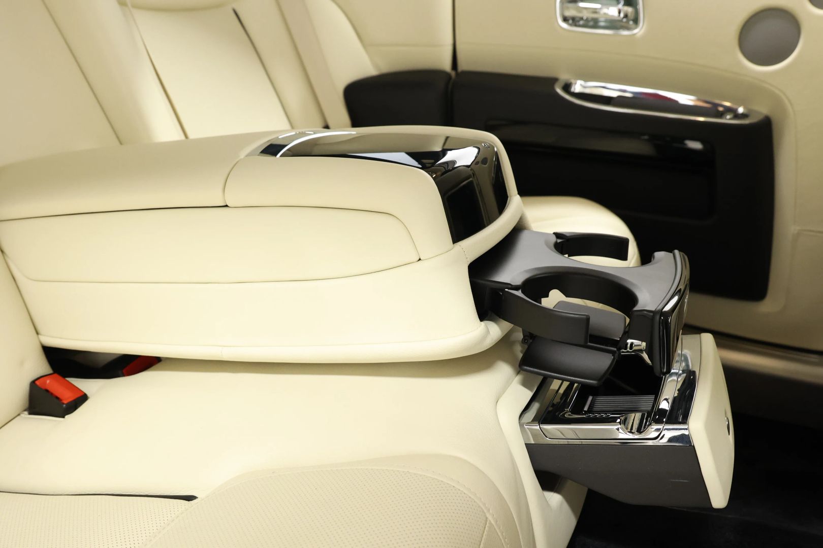 2016 Rolls-royce Ghost - Image 74