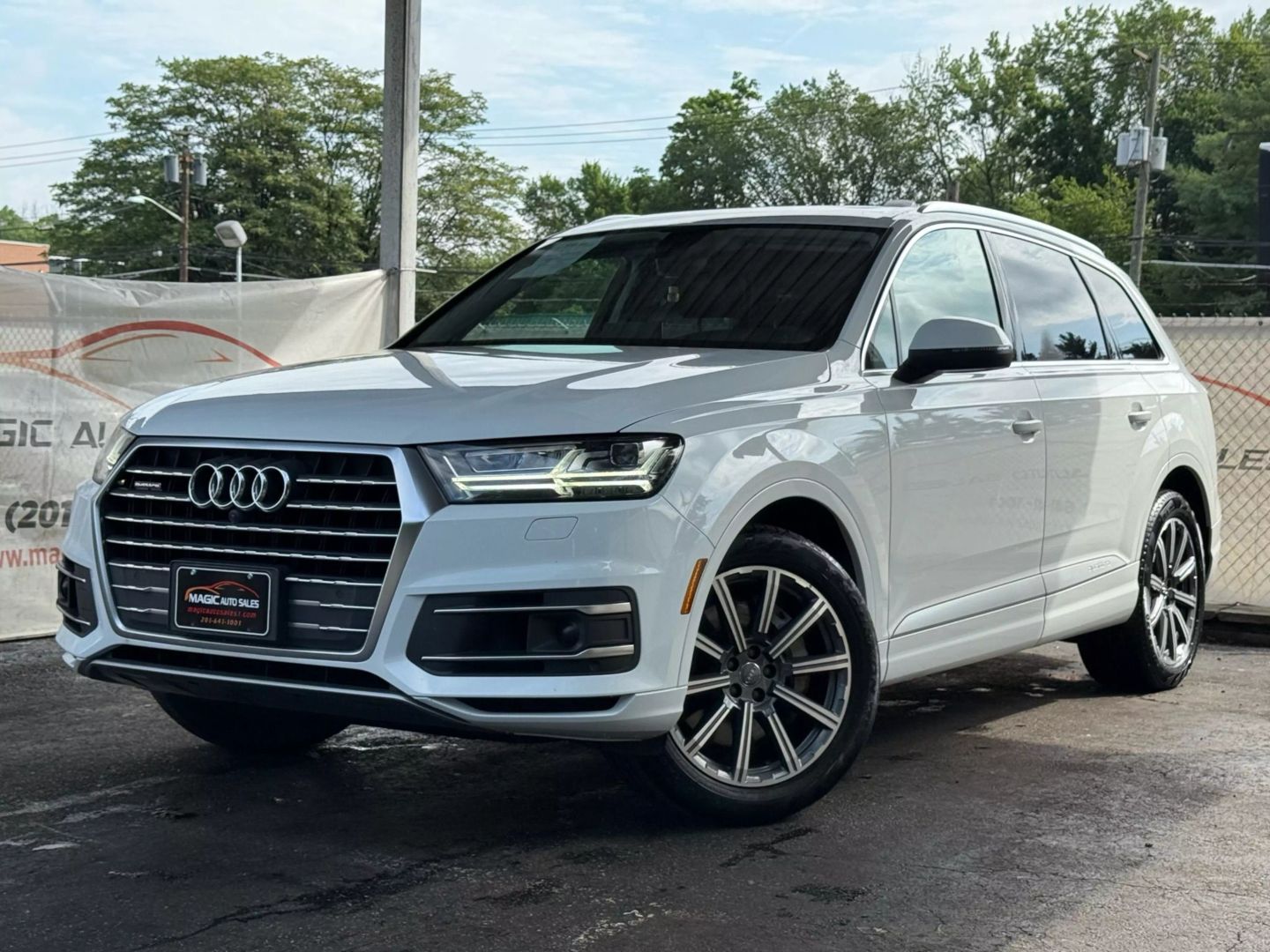 2018 Audi Q7 - Image 1