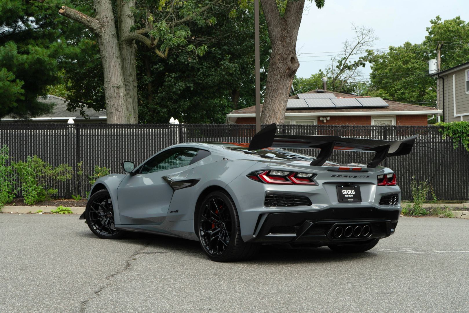 2025 Chevrolet Corvette - Image 30