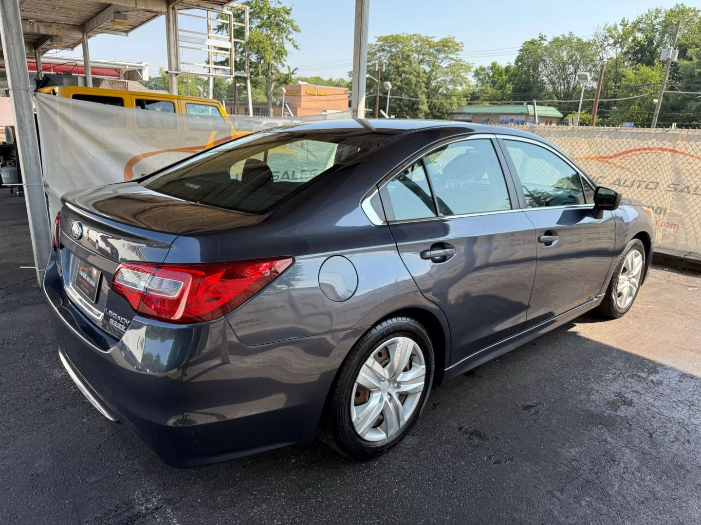 2015 Subaru Legacy - Image 13
